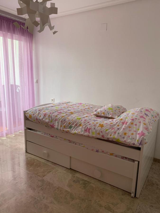 Bonito Alojamiento Junto A La Plaza De Toros Con Garage Apartment Albacete Ngoại thất bức ảnh